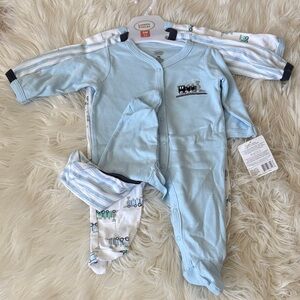 Loveable Friends 3 piece Footie set